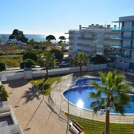 Golive Esquirol Beach 坎布里尔斯 外观 照片