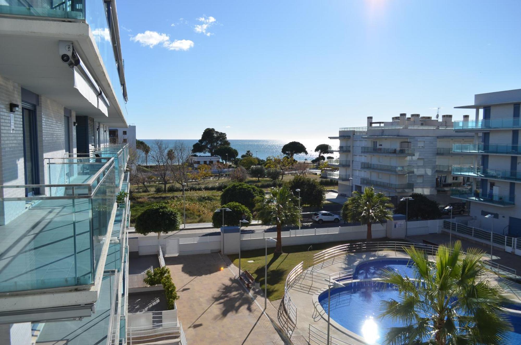 Golive Esquirol Beach 坎布里尔斯 外观 照片