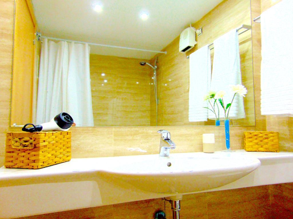 Golive Esquirol Beach 坎布里尔斯 外观 照片