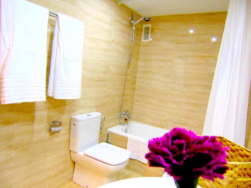 Golive Esquirol Beach 坎布里尔斯 外观 照片