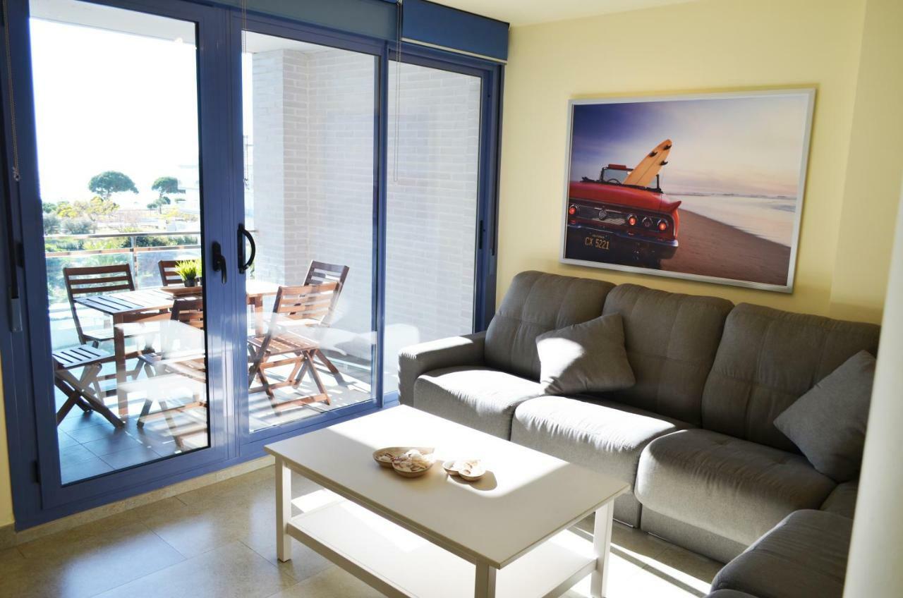 Golive Esquirol Beach 坎布里尔斯 外观 照片
